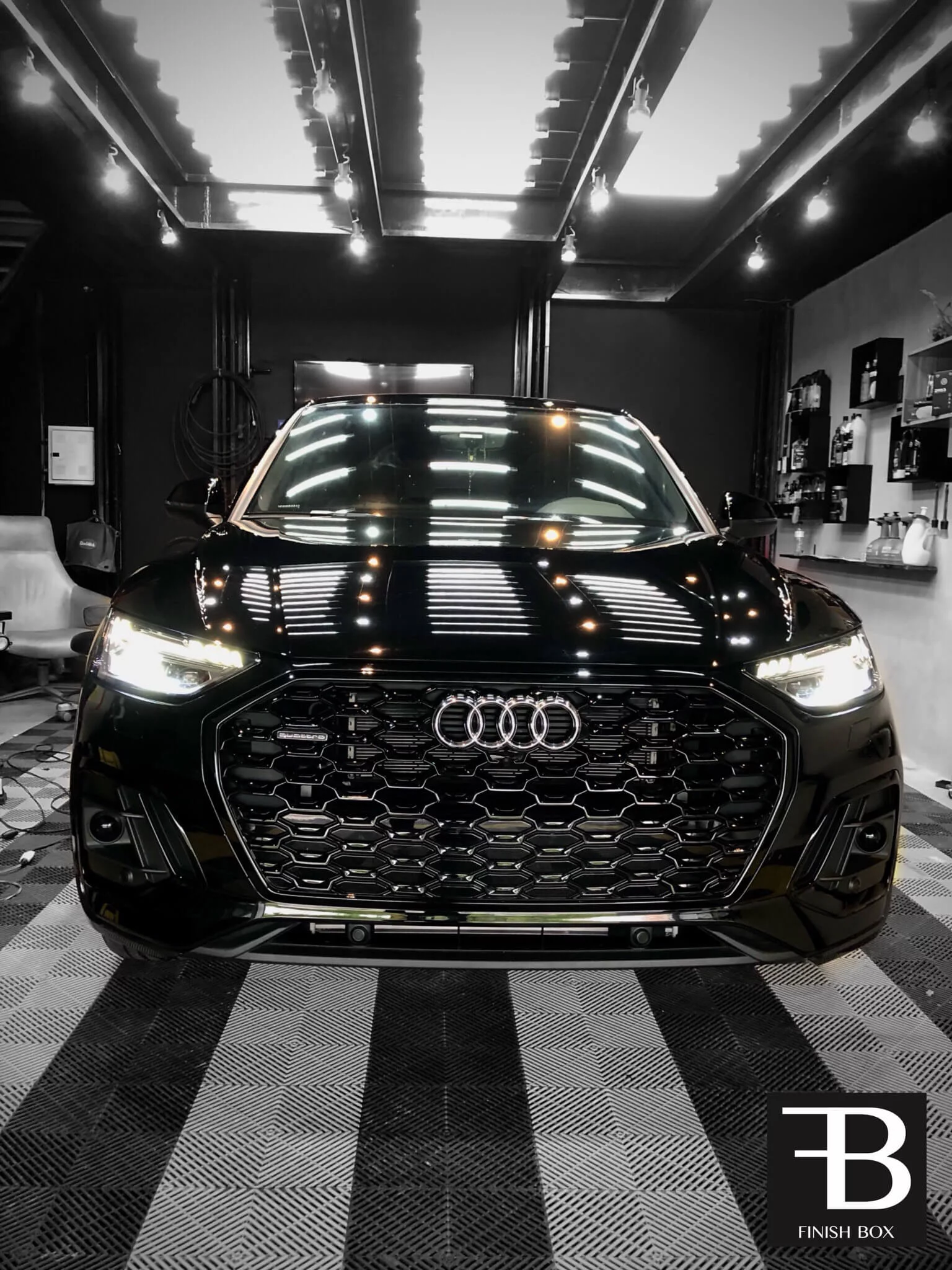 FINISH BOX - ESTÉTICA AUTOMOTIVA - AUDI Q5 TFSIe PRETO